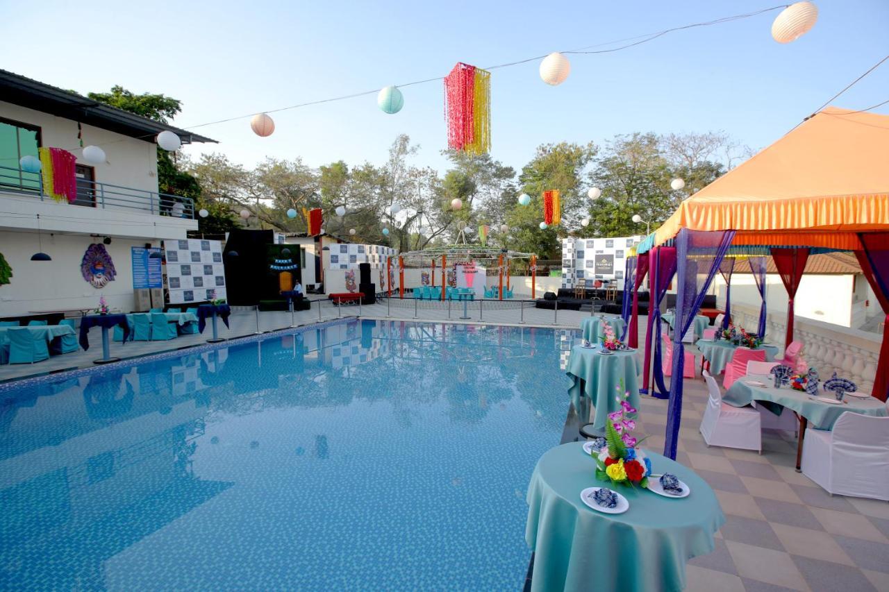 Maharaja The Royal Resort Thane Exterior foto